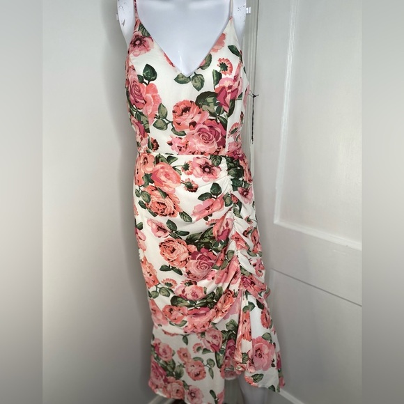 Nordstrom Dresses & Skirts - LEITH Nordstrom NWT Pink Floral Ruched Ruffled Midi Dress